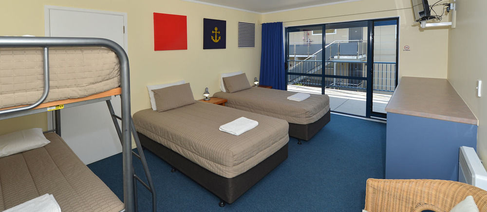 Saltwater Lodge Backpackers Paihia Bagian luar foto