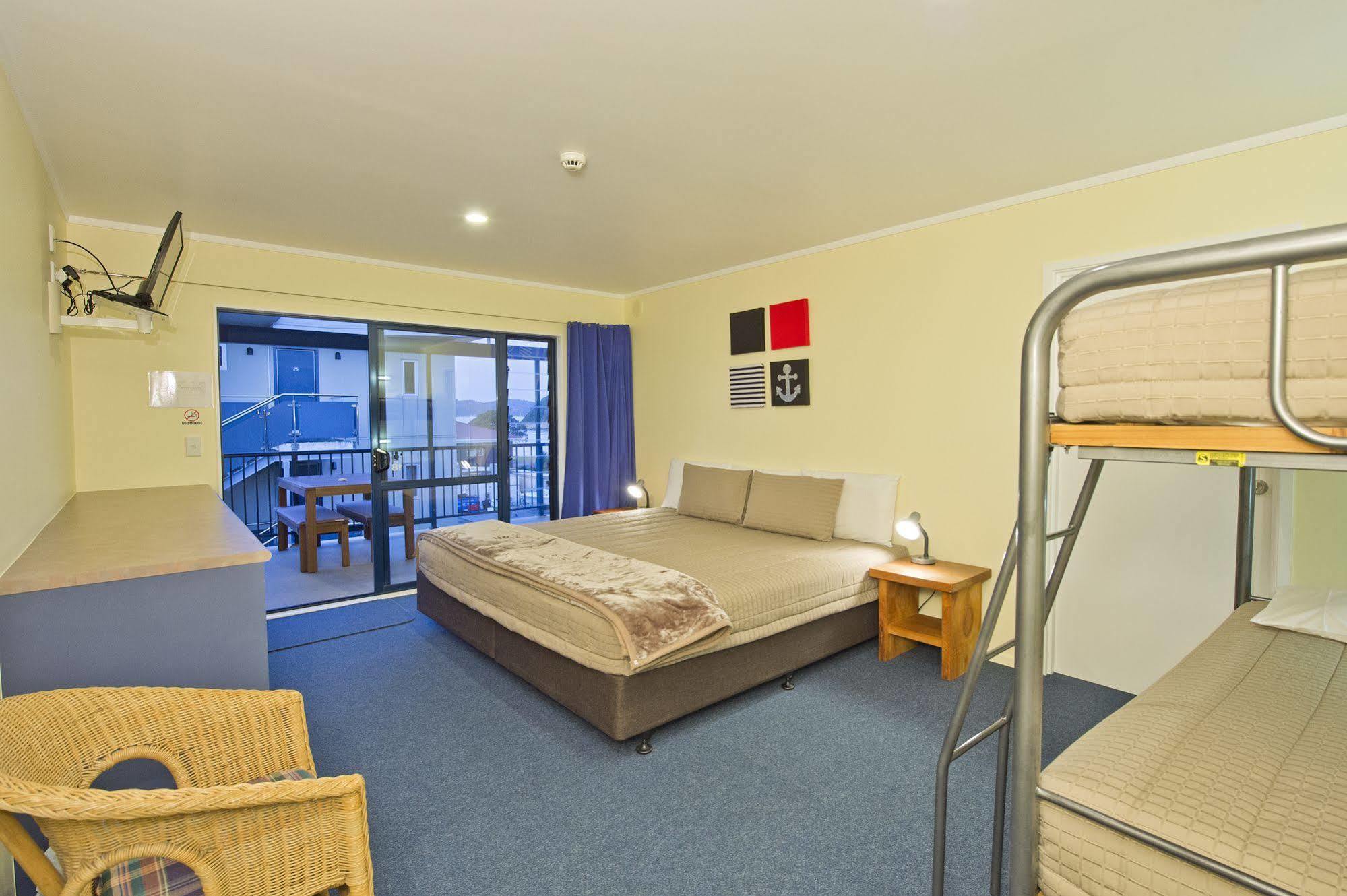 Saltwater Lodge Backpackers Paihia Bagian luar foto