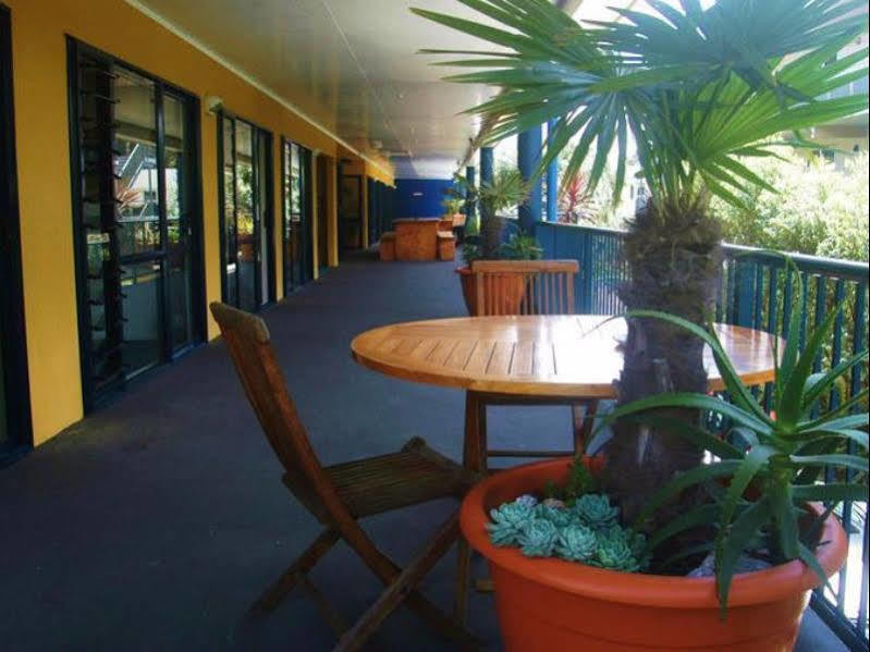 Saltwater Lodge Backpackers Paihia Bagian luar foto